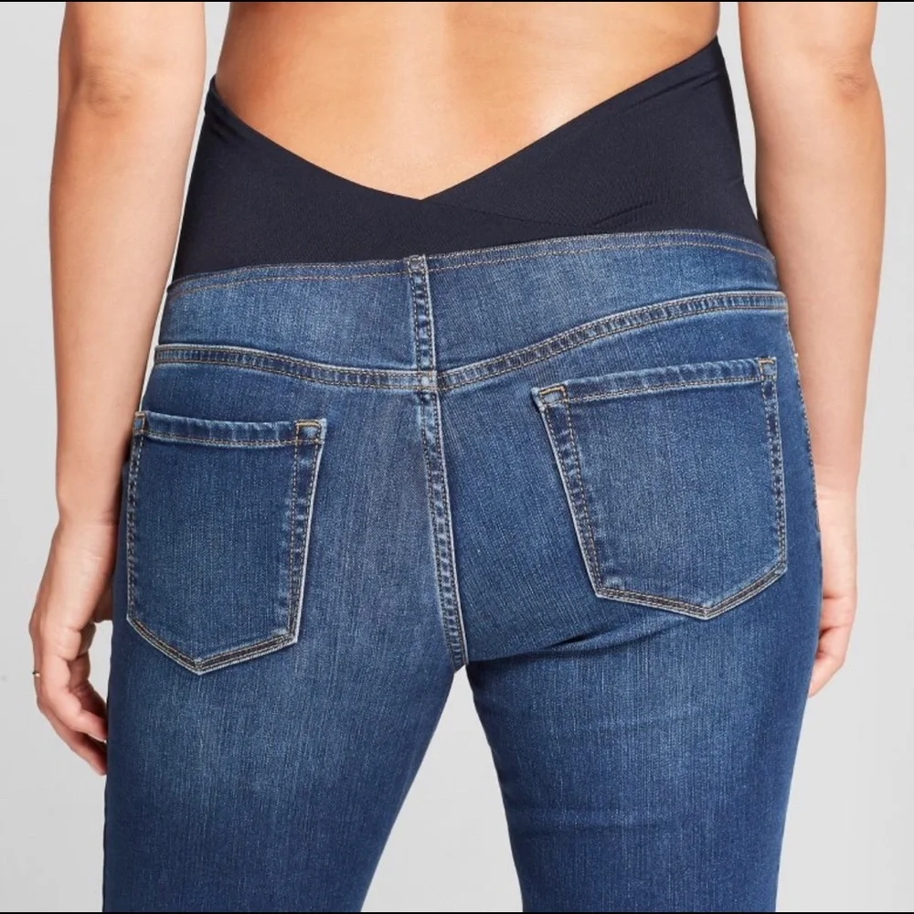 Bundle of Maternity jeans 🤰🏽 👖👖👖 - Picture 7 of 12